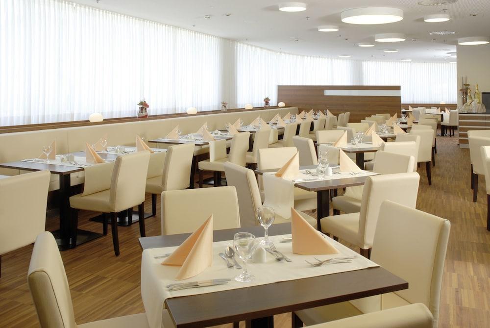 Austria Trend Hotel Salzburg West Himmelreich Zewnętrze zdjęcie