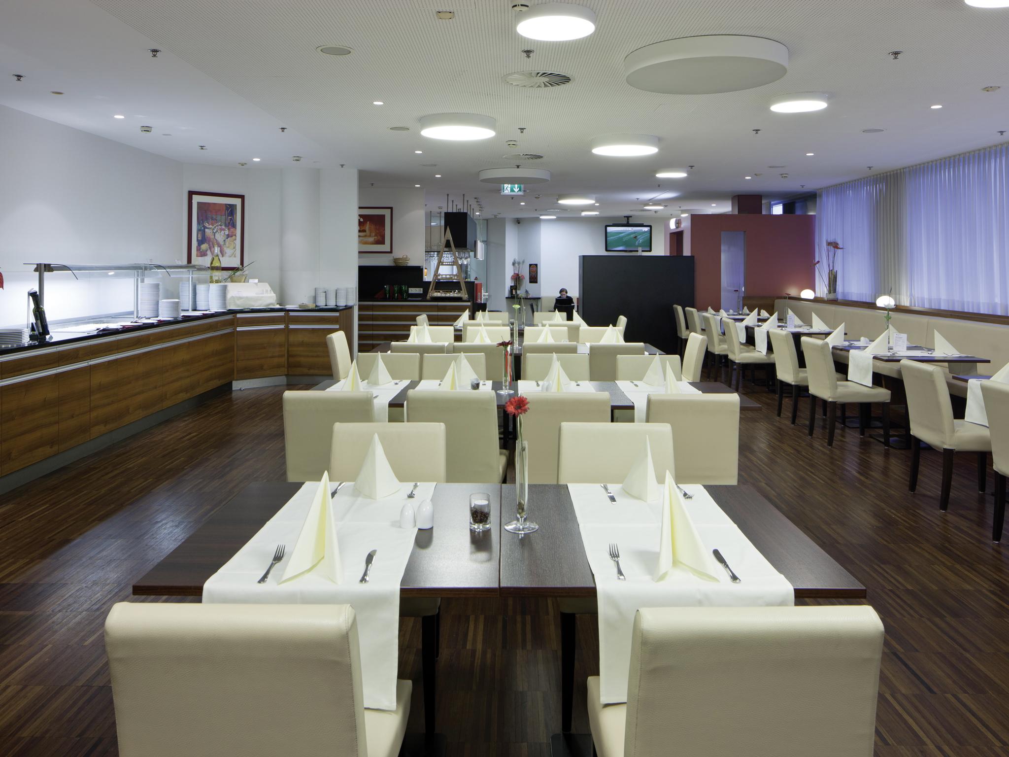 Austria Trend Hotel Salzburg West Himmelreich Zewnętrze zdjęcie